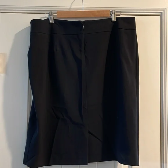 Nine West size 16 skirted suit - Picture 4 of 4